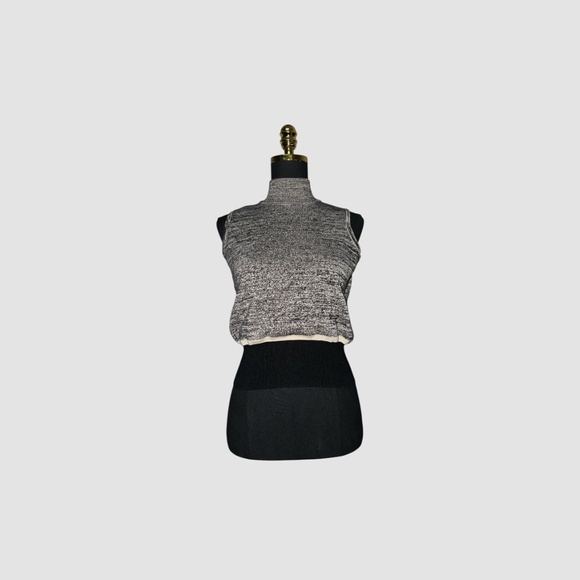 Halter Top - Picture 1 of 4